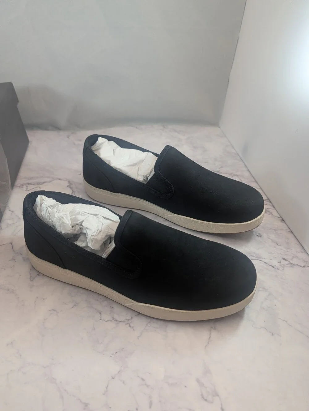 ABEO Encore Black Nubuck Leather Suede Slip On Comfort Sneakers 8.5 Neutral